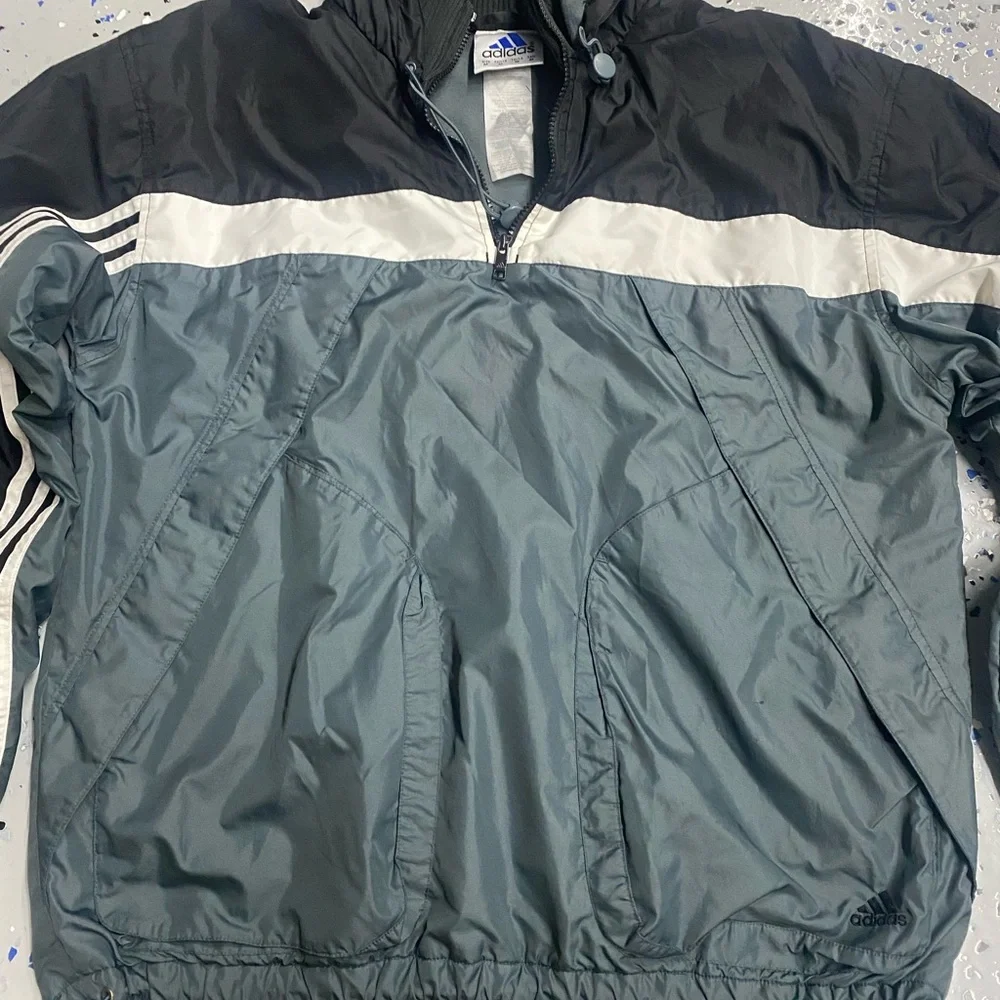 Adidas Black Gray White VTG 1/4 Zip Pullover Jacket Medium‎